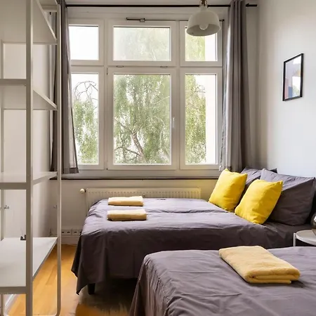 112 Alt-moabit * Berlin